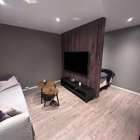 Quiet And Cozy Apartment *